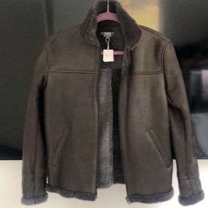 Shearling Brand New Coat size 14 Unisex coat can fit women’s size 2/4 DRK Grey